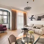 Heart Of Next To Old Market Square Апартаменти Познань