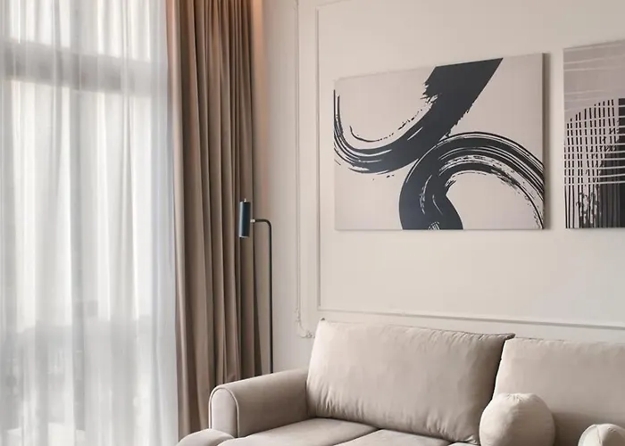 Διαμέρισμα Heart Of Next To Old Market Square *