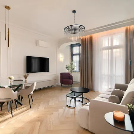 Апартаменти Heart Of Next To Old Market Square Познань