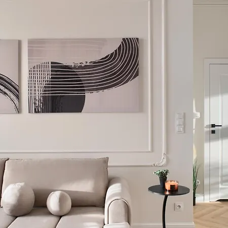 Heart Of Next To Old Market Square 아파트 포즈난