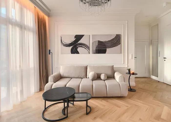 Heart Of Next To Old Market Square *